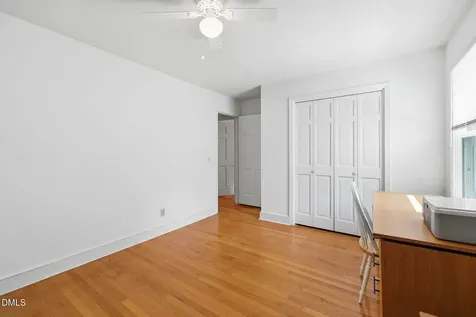 409 Oakridge Road Cary NC 27511