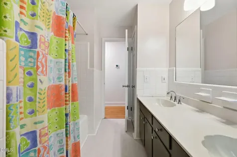 409 Oakridge Road Cary NC 27511