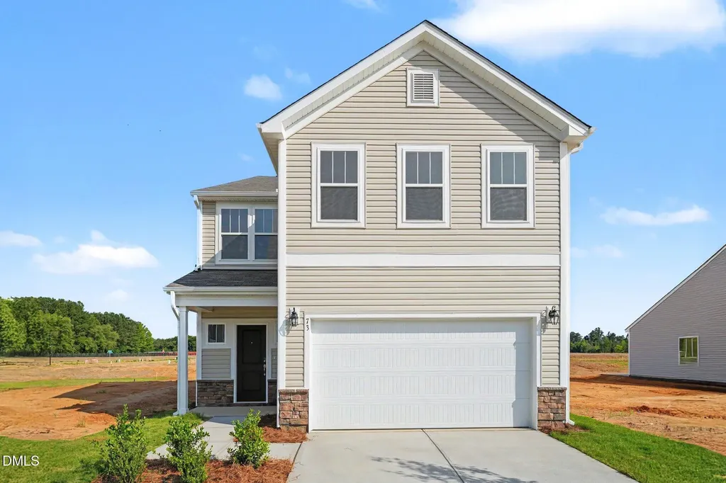 73 Cedarbranch Way Erwin NC 28339