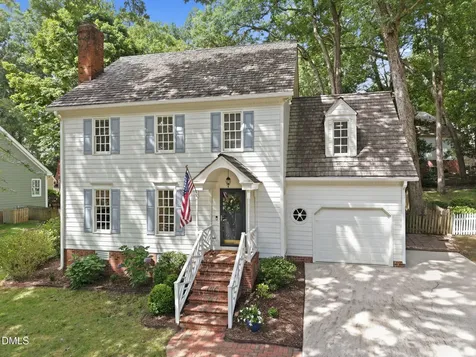 2332 Brisbayne Circle Raleigh NC 27615