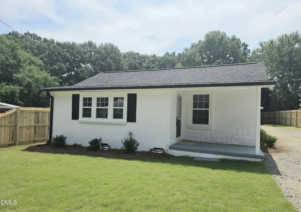 1330 Pollard Avenue Burlington NC 27217