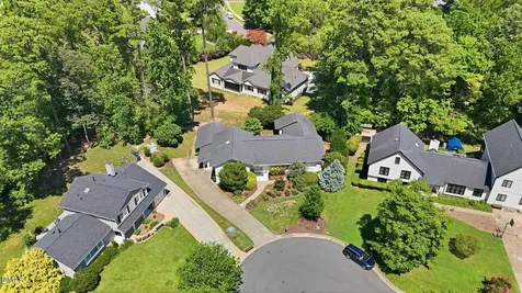 6804 Woodhaven Court Raleigh NC 27615