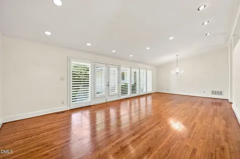 6804 Woodhaven Court Raleigh NC 27615