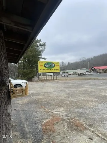 2184 Linville Falls Highway Crossnore NC 28616