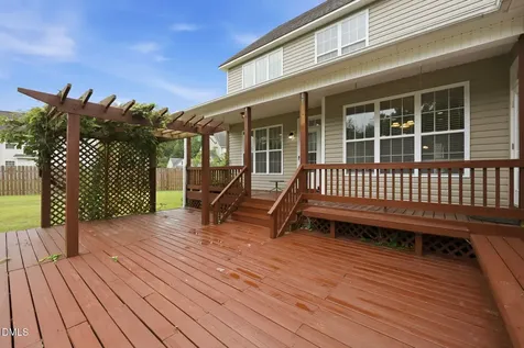 102 Thornberry Place Jacksonville NC 28540