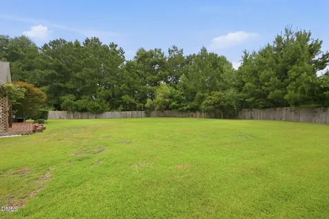102 Thornberry Place Jacksonville NC 28540