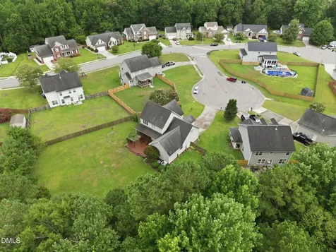 102 Thornberry Place Jacksonville NC 28540