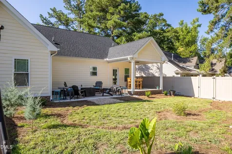 203 Fountain Drive Clinton NC 28328