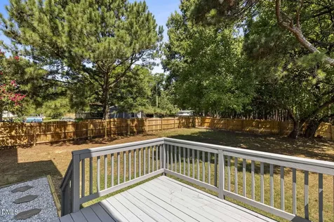 209 James Street Apex NC 27502