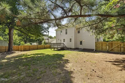 209 James Street Apex NC 27502