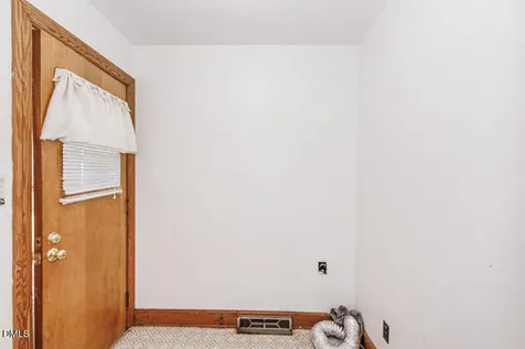 5233 Sharon Acres Road Elm City NC 27822