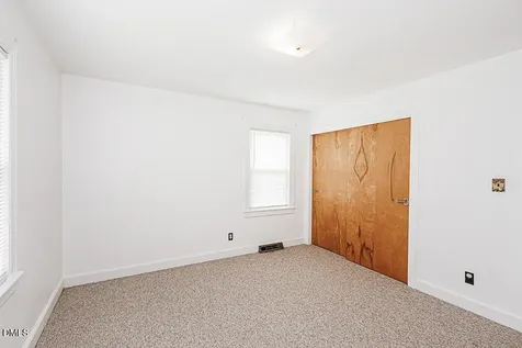5233 Sharon Acres Road Elm City NC 27822