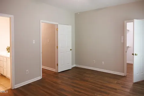 90 Stone Hill Court Durham NC 27704