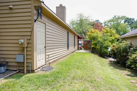 90 Stone Hill Court Durham NC 27704