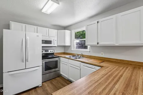 20 E Hester Court Wendell NC 27591
