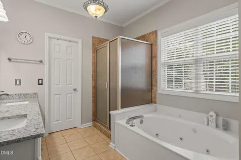 218 Landreth Court Durham NC 27713