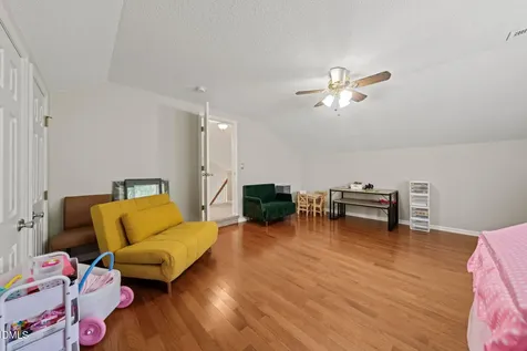 218 Landreth Court Durham NC 27713
