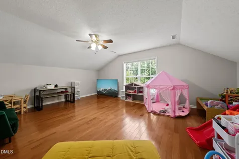 218 Landreth Court Durham NC 27713