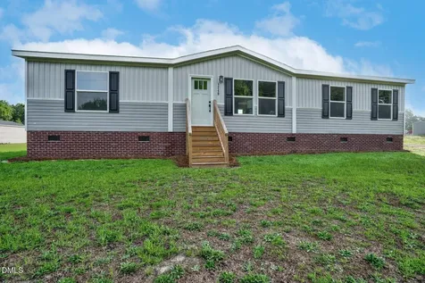 1240 Bloomery Road Bailey NC 27807