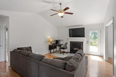 258 Country Day Circle Selma NC 27576