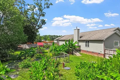 258 Country Day Circle Selma NC 27576