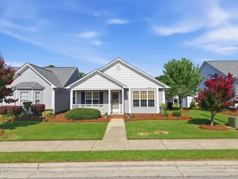 488 Pinecroft Drive Clayton NC 27520
