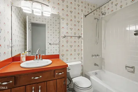 323 Walnut Street Cary NC 27511