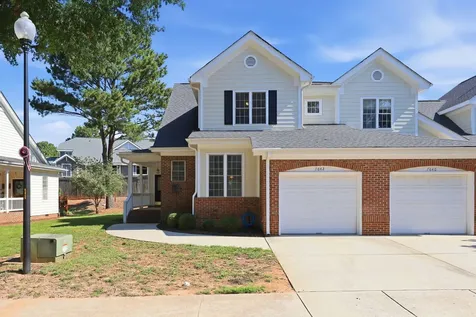 7642 Astoria Place Raleigh NC 27612