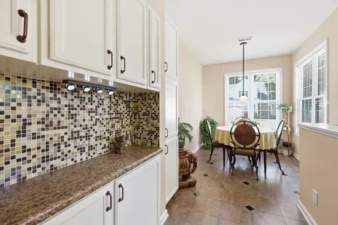 7642 Astoria Place Raleigh NC 27612