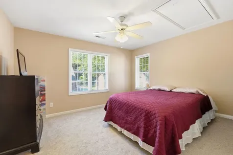 7642 Astoria Place Raleigh NC 27612