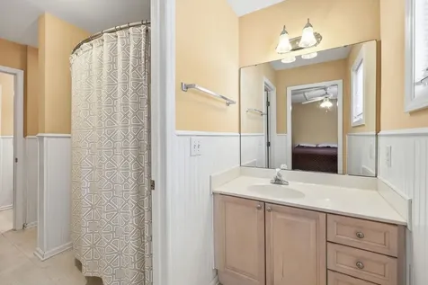 7642 Astoria Place Raleigh NC 27612