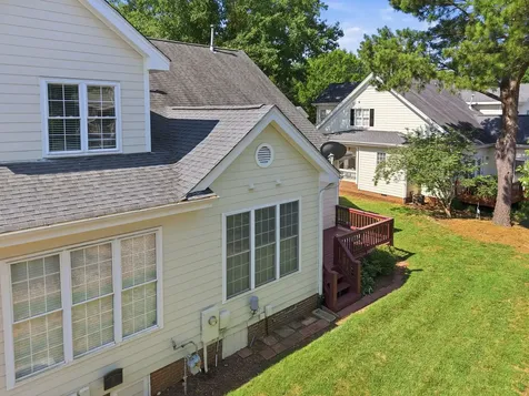 7642 Astoria Place Raleigh NC 27612