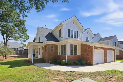 7642 Astoria Place Raleigh NC 27612