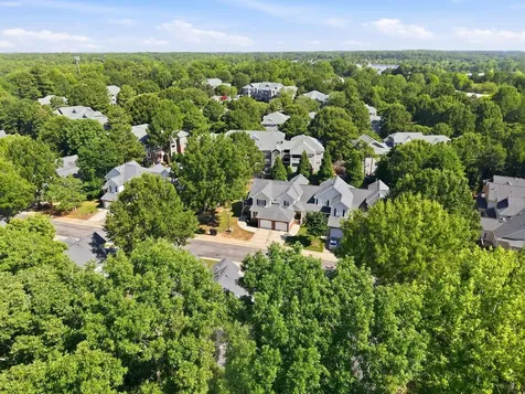 7642 Astoria Place Raleigh NC 27612