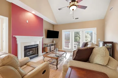 7642 Astoria Place Raleigh NC 27612