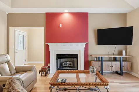 7642 Astoria Place Raleigh NC 27612