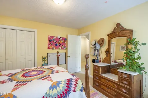 708 Flagstone Way Durham NC 27712