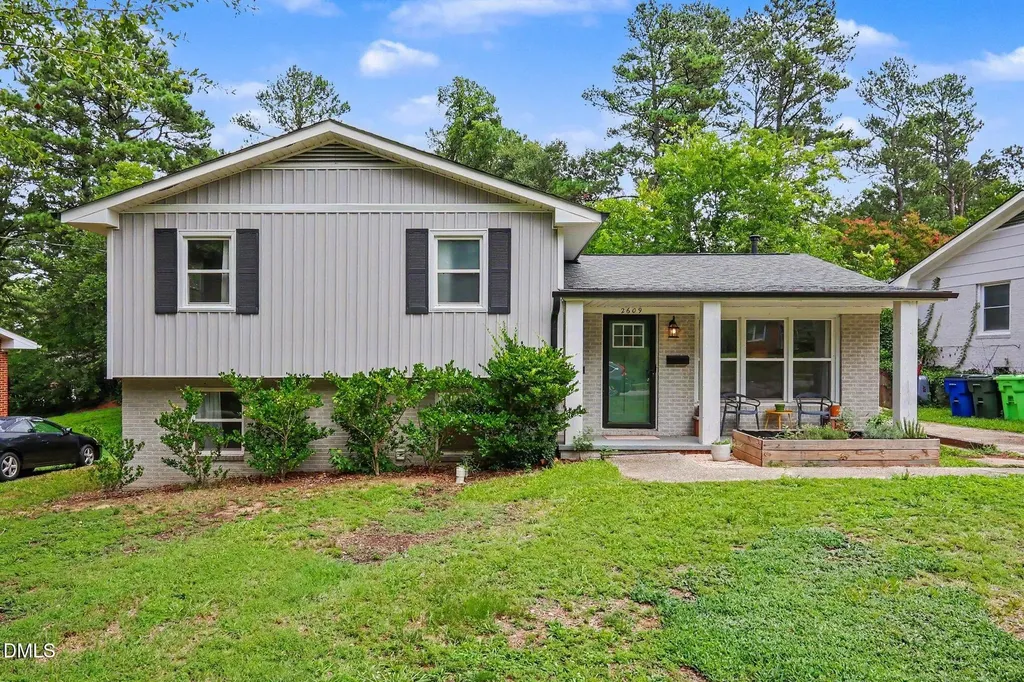 2609 Glascock Street Raleigh NC 27610