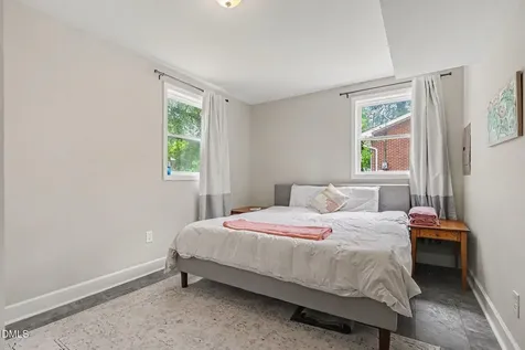 2609 Glascock Street Raleigh NC 27610