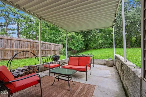 2609 Glascock Street Raleigh NC 27610