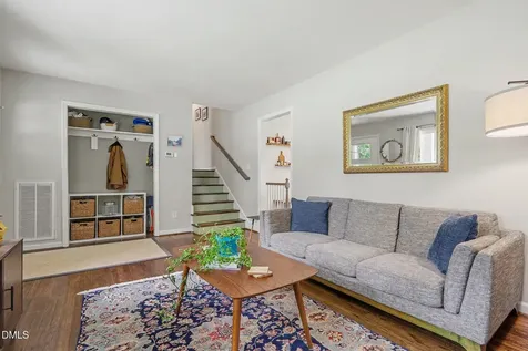 2609 Glascock Street Raleigh NC 27610