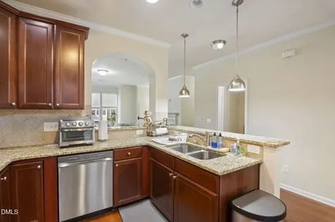 5916 Longeria Court Raleigh NC 27612