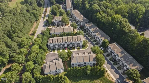 5916 Longeria Court Raleigh NC 27612