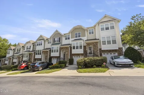 5916 Longeria Court Raleigh NC 27612