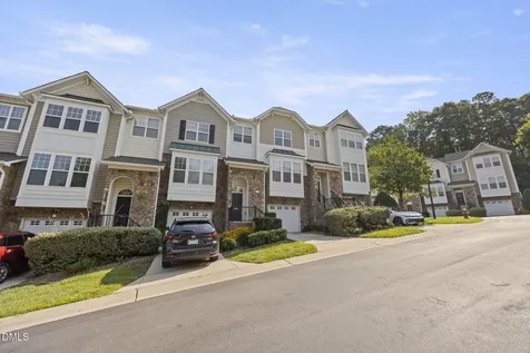 5916 Longeria Court Raleigh NC 27612