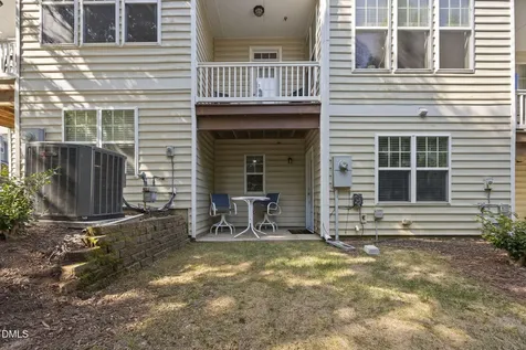 5916 Longeria Court Raleigh NC 27612