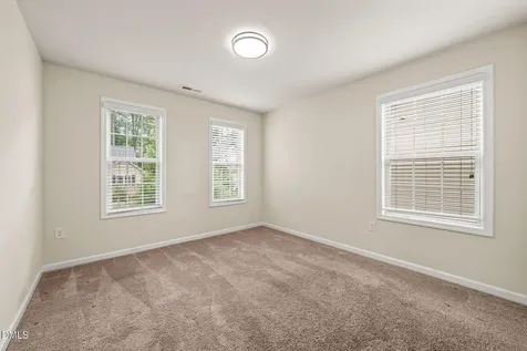 7419 Randshire Way Raleigh NC 27616