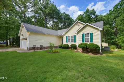 95 Wembley Court Youngsville NC 27596