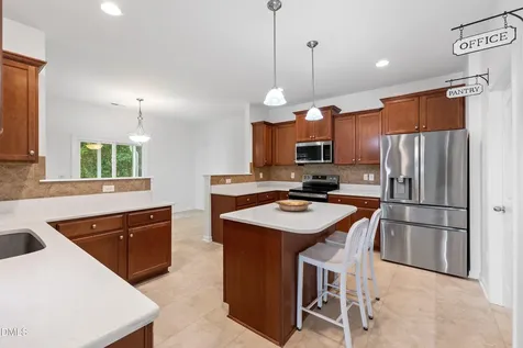 817 Edgeware Way Wake Forest NC 27587
