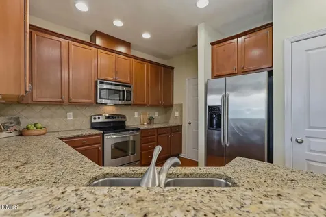 9137 Wooden Road Raleigh NC 27617